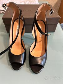 Scarpe donna eleganti vitello nero