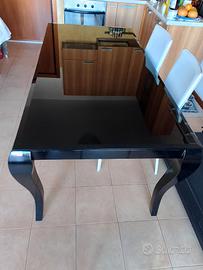 tavolo  500 € e divano 500 ,€