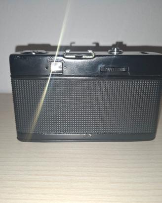 Macchina fotografica vintage 2010 Automatic 3M