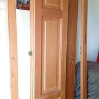 Porta interna in rovere massello completa di telai