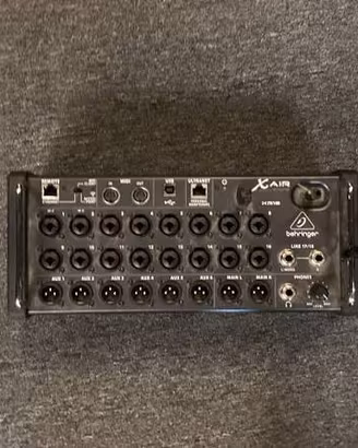 Behringer X AIR XR18 Mixer digitale