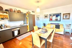 Trivano luminoso e rifinito in zona La Vega