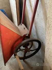 Torchio e pigiatrice