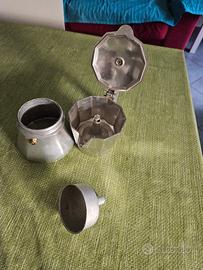 Moka adatta a piani a induzione