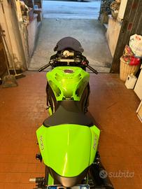 Kawasaki zx6r 2012