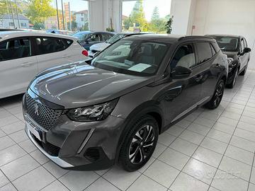 PEUGEOT 2008 BlueHDi 130 S&S EAT8 Allure