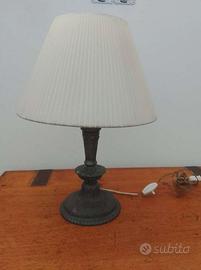 Lampada da tavolo vintage