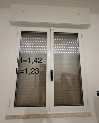 Vengo porte e finestre in PVC bianche