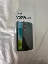 Cellulare VIVO Y29S