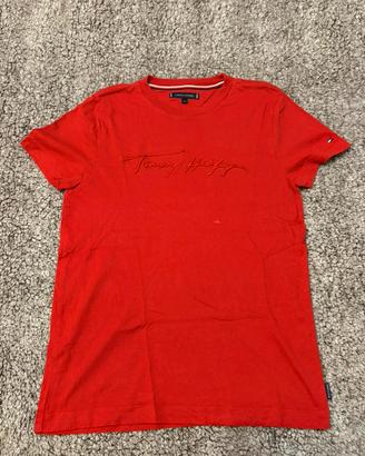 T-shirt rossa Tommy Hilfiger