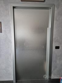 porta in cristallo lavorato