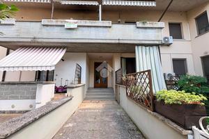 4 LOCALI A SUZZARA