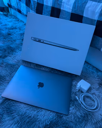 MacBook Air 13” 2020 M1