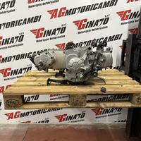 BLOCCO MOTORE COMPLETO P6A PEUGEOT METROPOLIS 400 