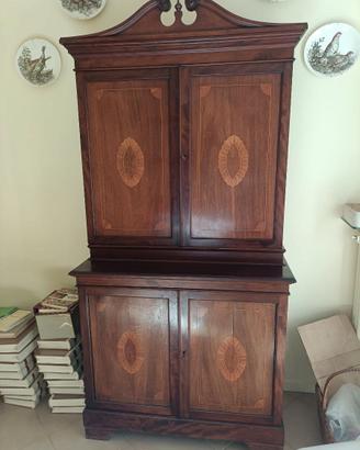 Vetrina credenza