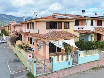 Villetta indipendente con cortile