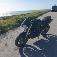 Triumph street triple 675