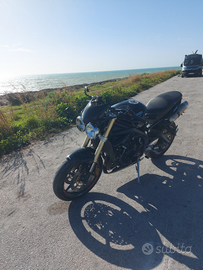 Triumph street triple 675