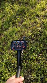 metal detector 