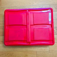 Scatola bassa con ruote