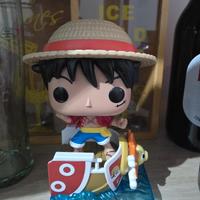 uovo kinder one piece sorpresa