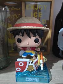 uovo kinder one piece sorpresa