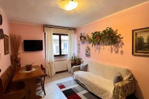 Appartamento di 55 m² con 2 locali e box auto a As