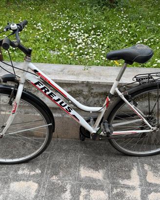 BICLETTE DONNA E UOMO 