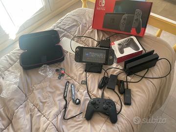Nintendo Switch Praticamente Nuova