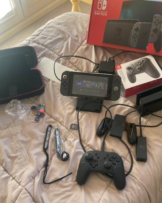 Nintendo Switch Praticamente Nuova