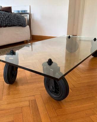 Tavolo basso Fontana Arte Gae Aulenti