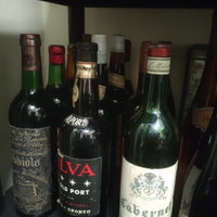 Bottiglie vino antiche Itali e mondo