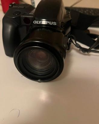 Olimpus iS-1000 35 ED Zoom + batterie + rullino