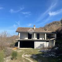 VILLA SINGOLA A SUBIACO