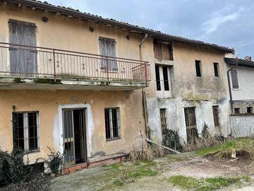 Casa indipendente di 140 m² con 4 locali a Castigl