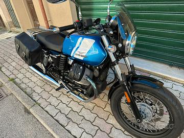Moto Guzzi  V 750 ll Special