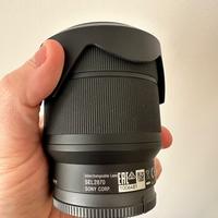 Sony SEL-2870 Obiettivo