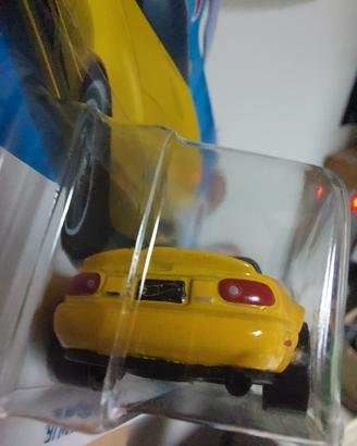 Mazda MX5 Miata  '91 hotwheels 