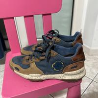 Scarpe sarorisan 43
