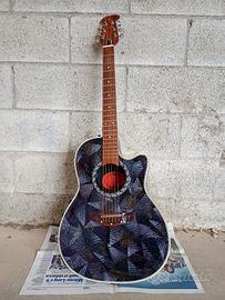 Chitarra + Custodia + Plettro + Accordatore