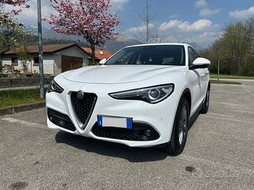 Alfa Romeo Stelvio 2.2