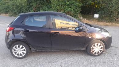 Mazda 2, 2008, 1.4 T. diesel. 200000 km