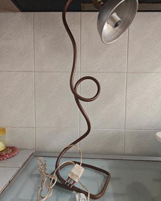 lampada vintage in stile industriale 