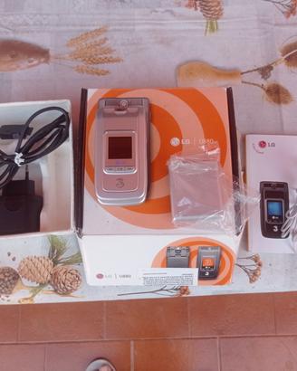 Cellulare LG U880 con scatola originale, accessori