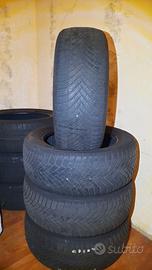 gomme 235/55 R 18