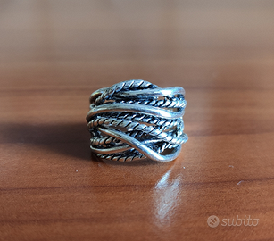 Anello artigianale decorato