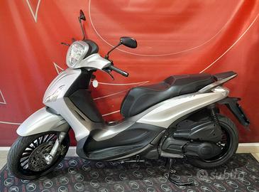 Piaggio Beverly 300 i.e. sport
