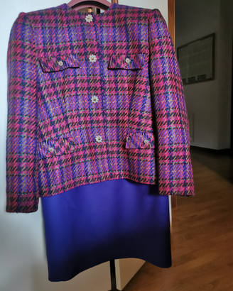 Tailleur con gonna