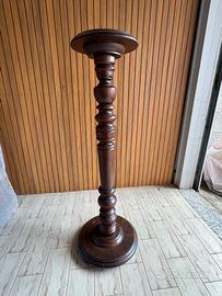 Piantana / Piedistallo / Portavaso in noce