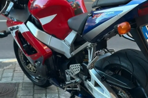 Honda cbr 929 2002